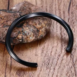Bangle Screw armbånd i IP Blackcoat stål