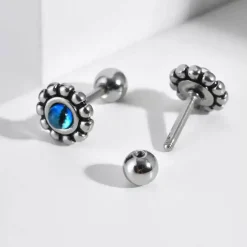 Blue Nova Stud – Ørestik til Mænd i Rustfri Stål (1 Stk.)