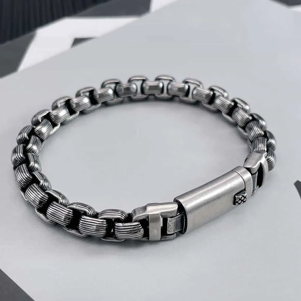 Bullish stålarmbånd 8mm