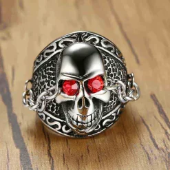 Chain skull ring