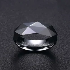 Facet forlovelsesring i tungsten