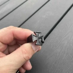 Iron Cross herrering i blackcoat stål