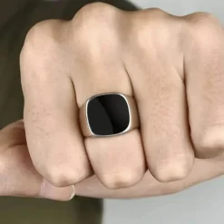 Kubaz herrering i ædelstål mat.