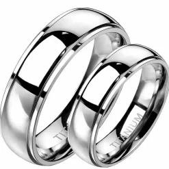 Nicely Titanium ring