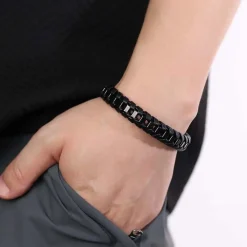 Nizal sort armbånd med stål og fiberlæder