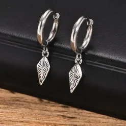 Nordisk Edge Hoop – Herre Ørering i Rustfrit Stål