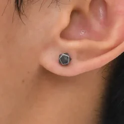 Oxy. ædelstål ørestik.