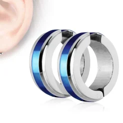 Ørering i blue steel. (Behøver ikke hul i øret)