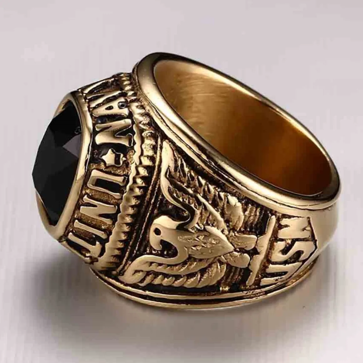 Ørn og sort sten herrering