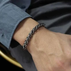 Shaky herrearmbånd i stål