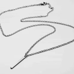 Stiff blade halssmykke i rustfri stål