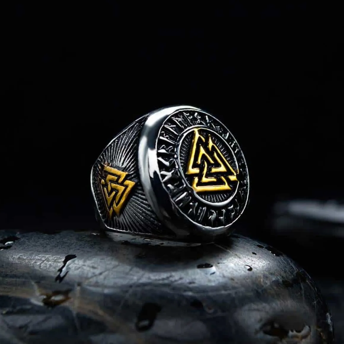 Triangle herrering i stål