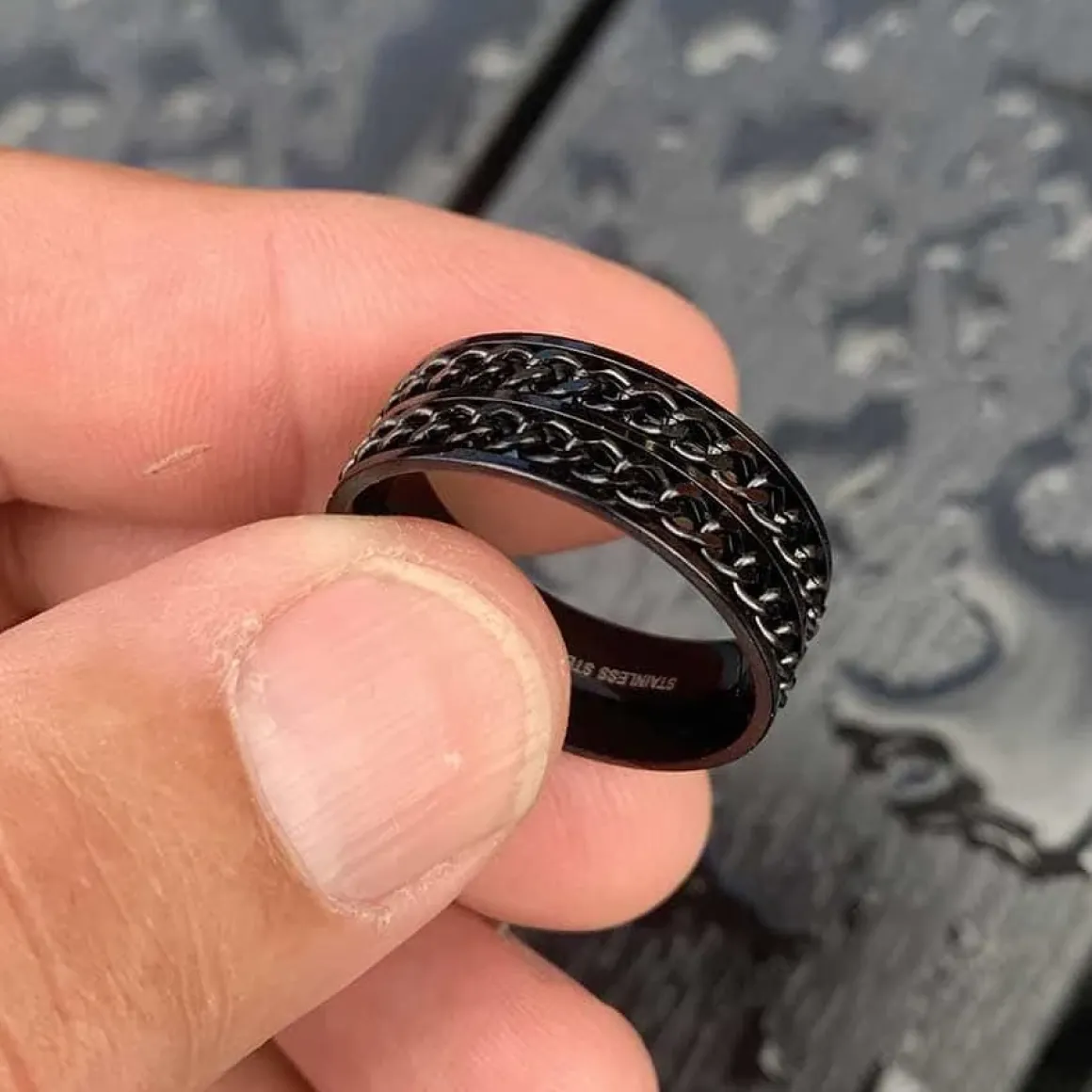 Two chains herrering i blackcoatet stål